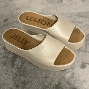 Women's Cream Slide Sandals